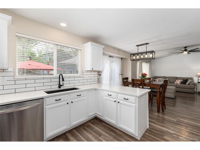 9449 Cove Creek Dr, Highlands Ranch, CO 80129
