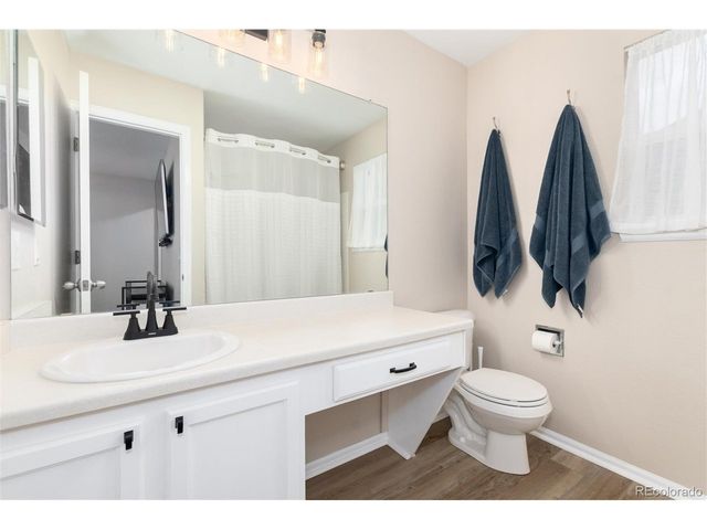9449 Cove Creek Dr, Highlands Ranch, CO 80129