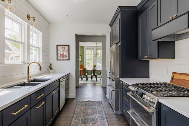 1113 Kirkland Ave, Nashville, TN 37216