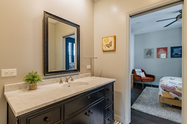 1113 Kirkland Ave, Nashville, TN 37216