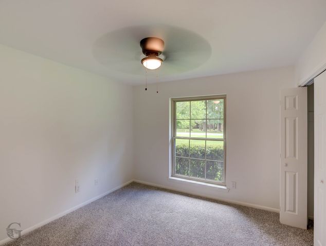 8401 Dogwood Trail, Haughton, LA 71037