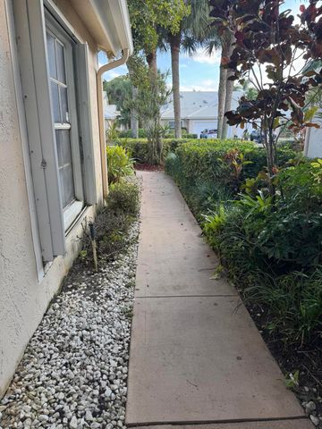 6113 Greenspointe Drive 10, Boynton Beach, FL 33437