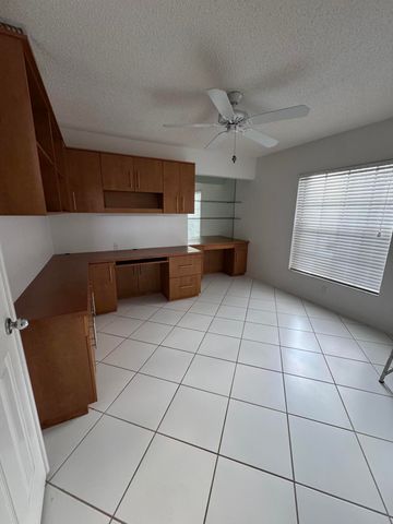 6113 Greenspointe Drive 10, Boynton Beach, FL 33437