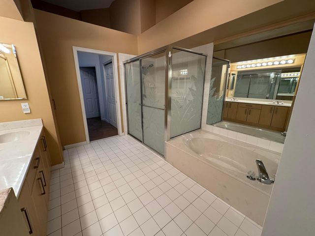 6113 Greenspointe Drive 10, Boynton Beach, FL 33437
