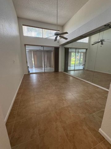 6113 Greenspointe Drive 10, Boynton Beach, FL 33437