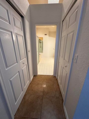 6113 Greenspointe Drive 10, Boynton Beach, FL 33437