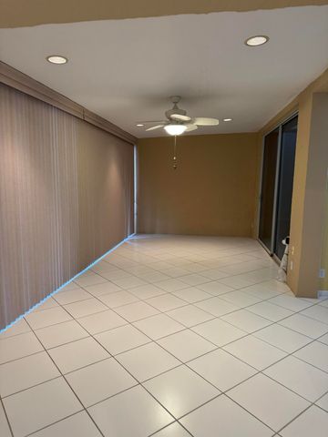 6113 Greenspointe Drive 10, Boynton Beach, FL 33437