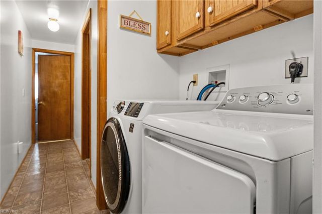 301 Osprey RD, Cardinal, VA 23025