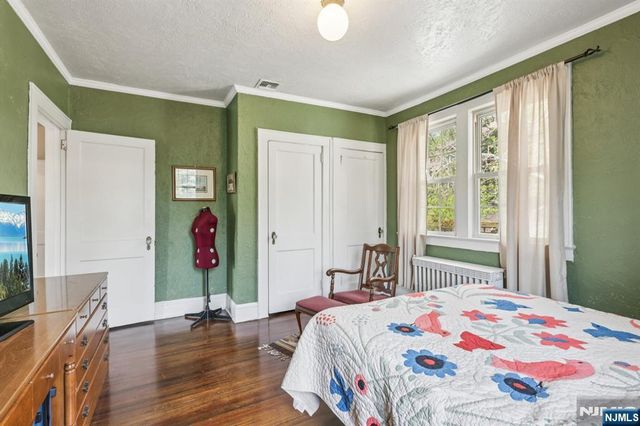 16 Jones Place, West Orange, NJ 07052