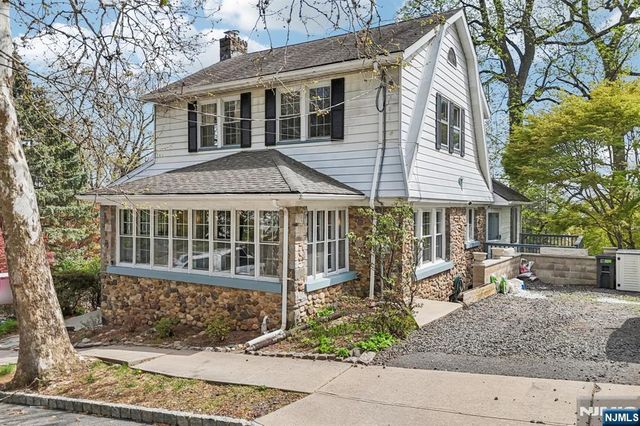 16 Jones Place, West Orange, NJ 07052