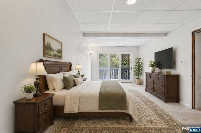 16 Jones Place, West Orange, NJ 07052