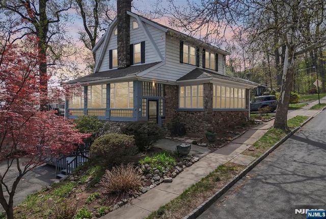 16 Jones Place, West Orange, NJ 07052