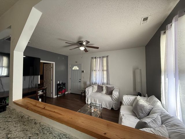 306 Cedar St, Lafayette, GA 30728