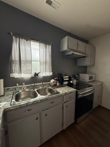 306 Cedar St, Lafayette, GA 30728