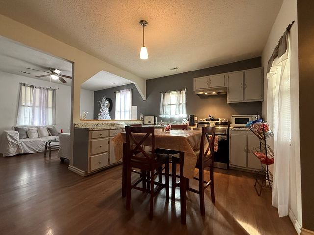 306 Cedar St, Lafayette, GA 30728