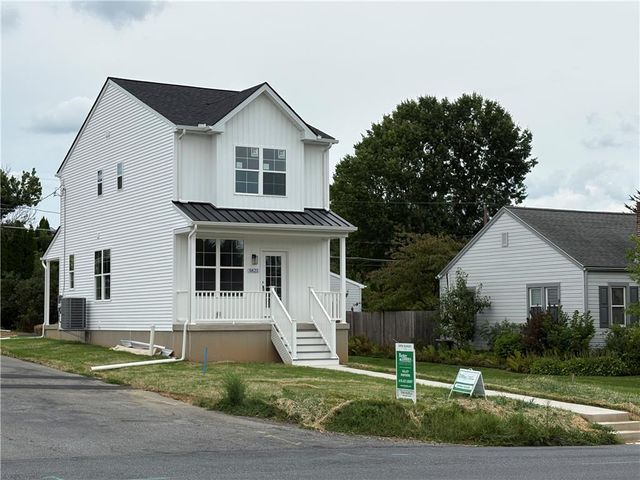 3821 Broadway, South Whitehall Twp, PA 18104