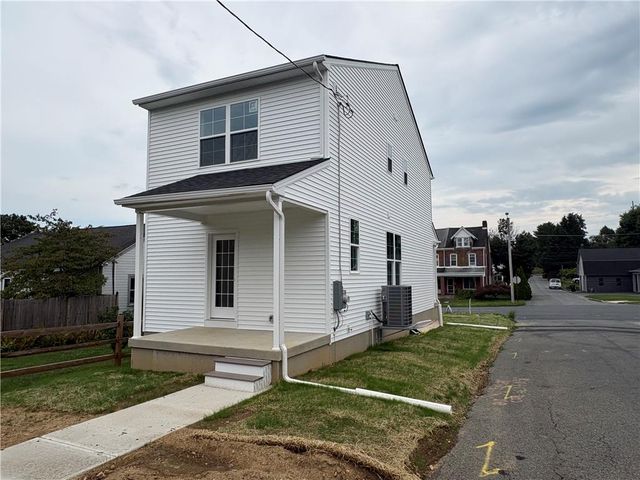 3821 Broadway, South Whitehall Twp, PA 18104