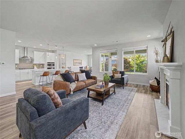 1346 Boyle Street, Enumclaw, WA 98022