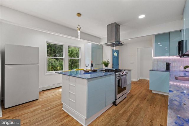 420 MT LUCAS RD, Princeton, NJ 08540