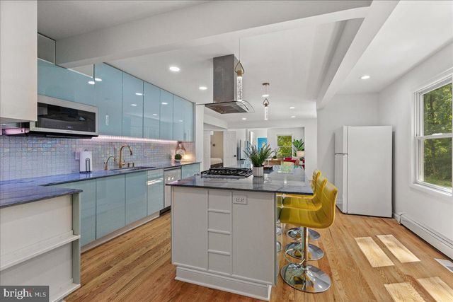420 MT LUCAS RD, Princeton, NJ 08540