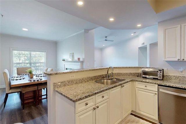 3275 Lenox NE Road 413, Atlanta, GA 30324