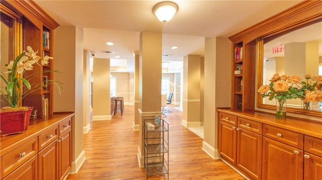 3275 Lenox NE Road 413, Atlanta, GA 30324