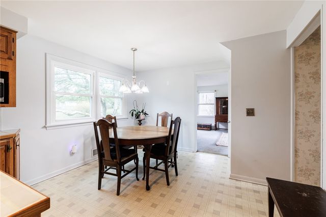 92 Hillary Lane, Penfield, NY 14526