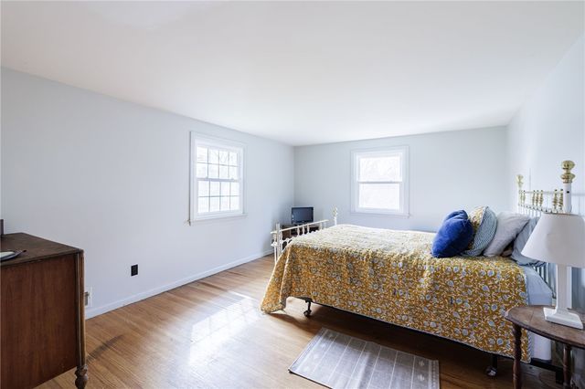 92 Hillary Lane, Penfield, NY 14526