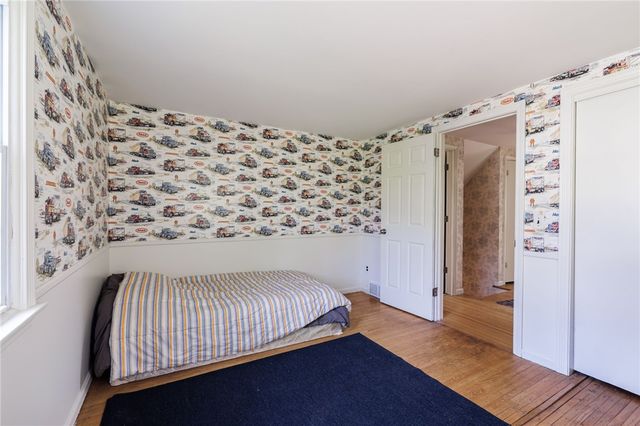 92 Hillary Lane, Penfield, NY 14526