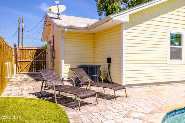 123 Oleander Circle, Panama City Beach, FL 32413