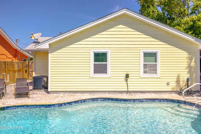 123 Oleander Circle, Panama City Beach, FL 32413