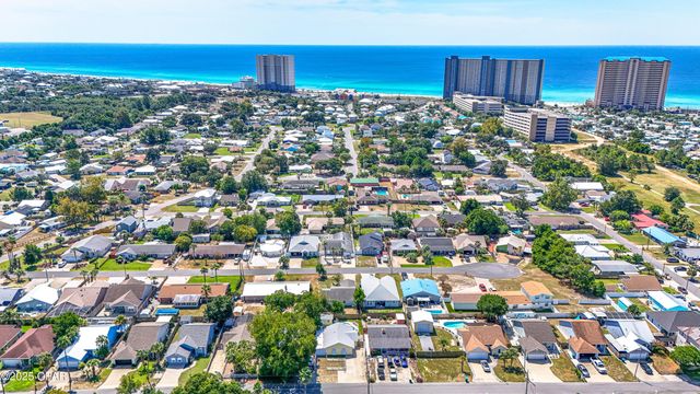 123 Oleander Circle, Panama City Beach, FL 32413