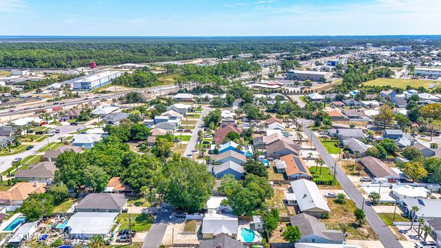123 Oleander Circle, Panama City Beach, FL 32413