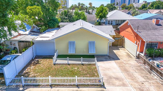 123 Oleander Circle, Panama City Beach, FL 32413