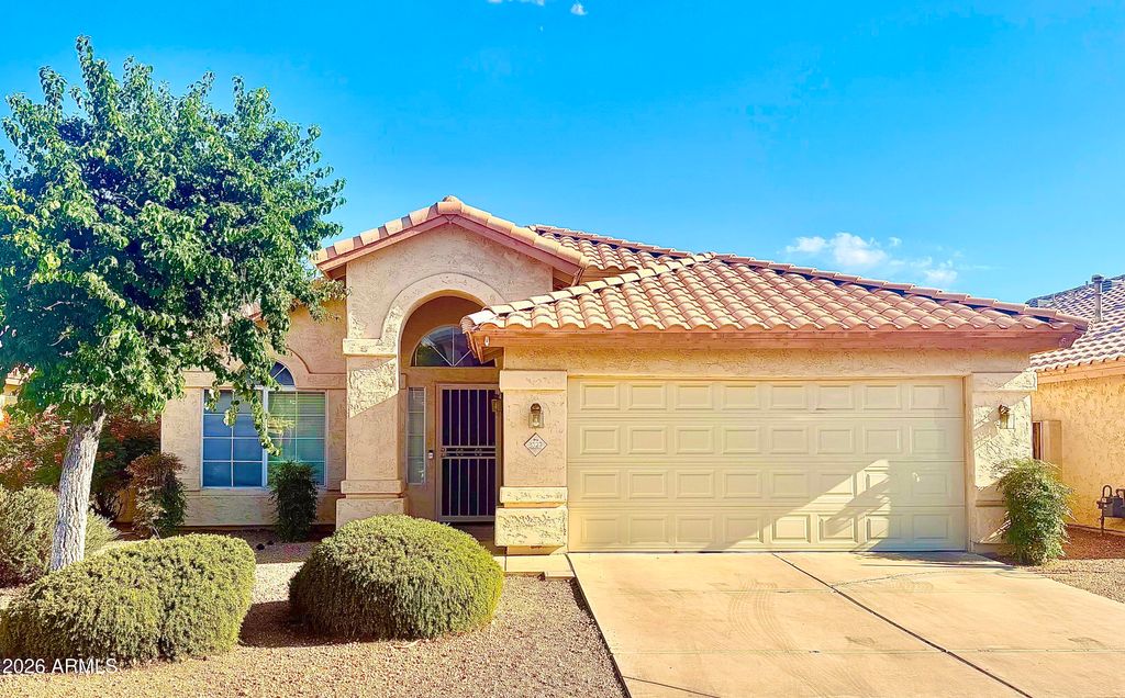 3527 E KRISTAL Way, Phoenix, AZ 85050