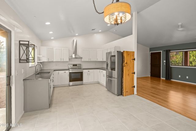 25 SPUR Court, Sedona, AZ 86351