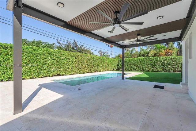 6735 SW 51st St, Miami, FL 33155