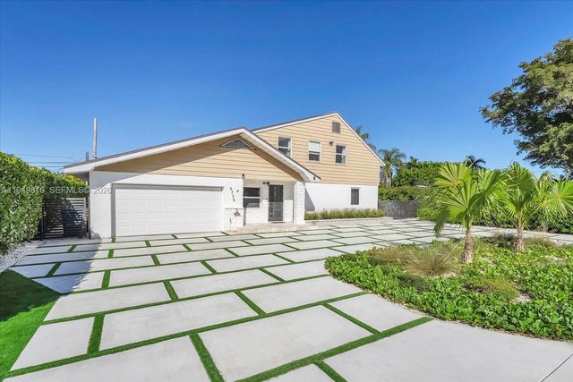 6735 SW 51st St, Miami, FL 33155