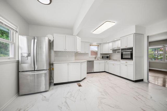3531 Brookview Drive, Lexington, KY 40517
