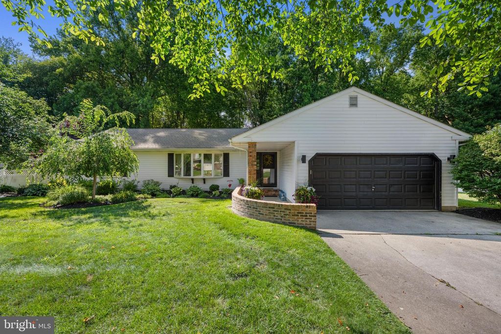 7 BOGART DR, PENNSVILLE, NJ 08070 — photo 2
