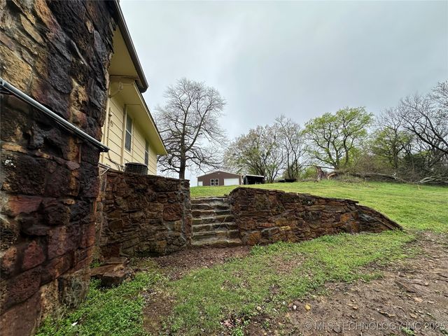 10348 W 805 Road, Fort Gibson, OK 74434