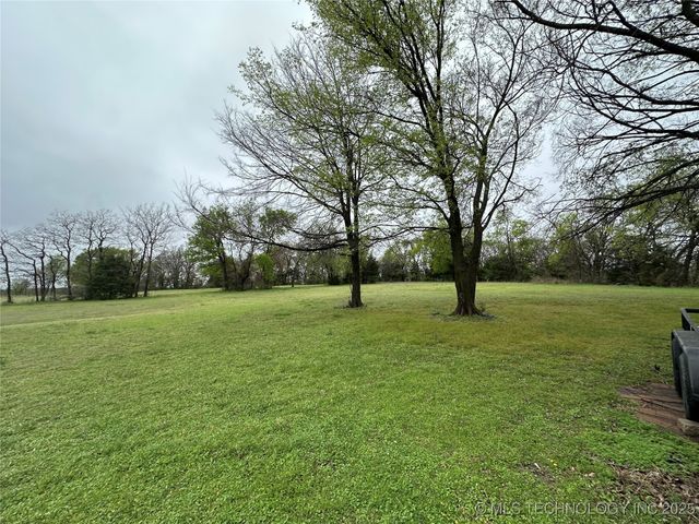 10348 W 805 Road, Fort Gibson, OK 74434