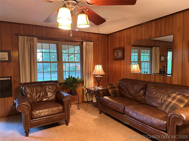 10348 W 805 Road, Fort Gibson, OK 74434