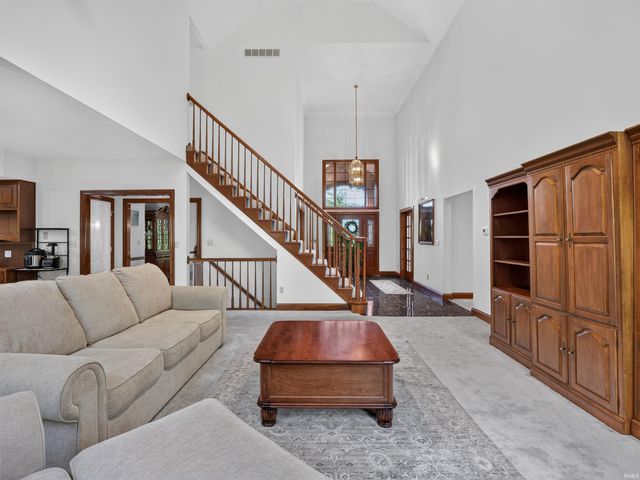 7730 Inverness Glens Drive, Fort Wayne, IN 46804