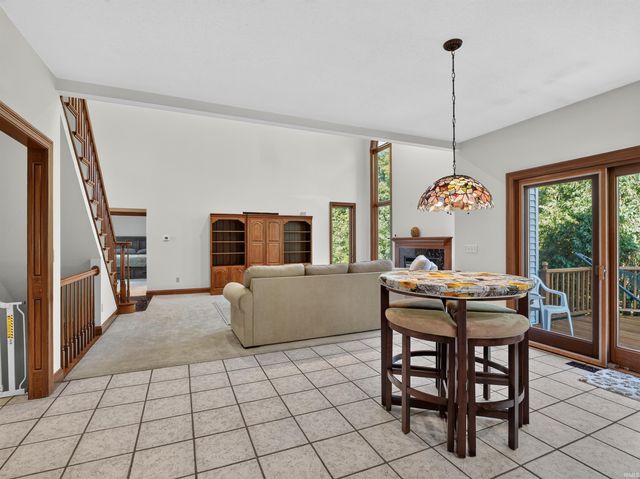 7730 Inverness Glens Drive, Fort Wayne, IN 46804