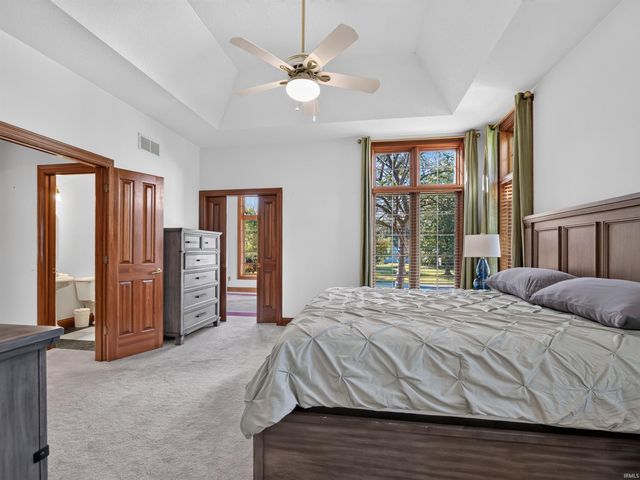 7730 Inverness Glens Drive, Fort Wayne, IN 46804