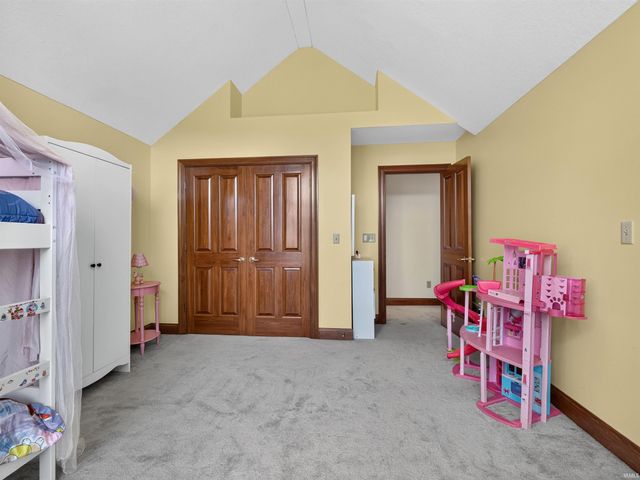 7730 Inverness Glens Drive, Fort Wayne, IN 46804