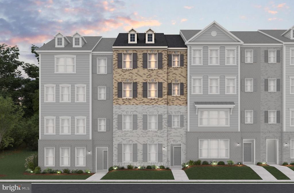 Image 17 of property listing at 97 CENTRAL AVE, Gaithersburg, MD 20877