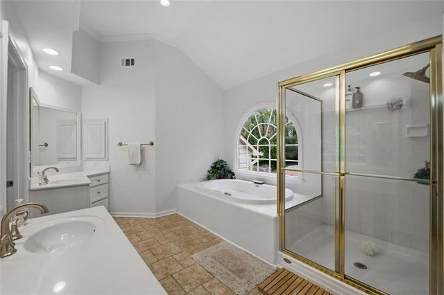 1826 Tristan Drive SE, Smyrna, GA 30080