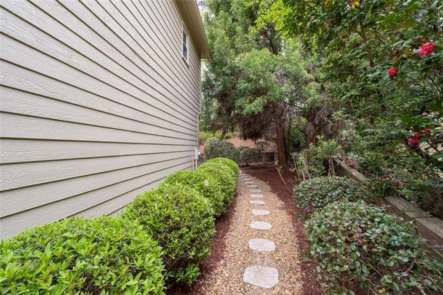 1826 Tristan Drive SE, Smyrna, GA 30080